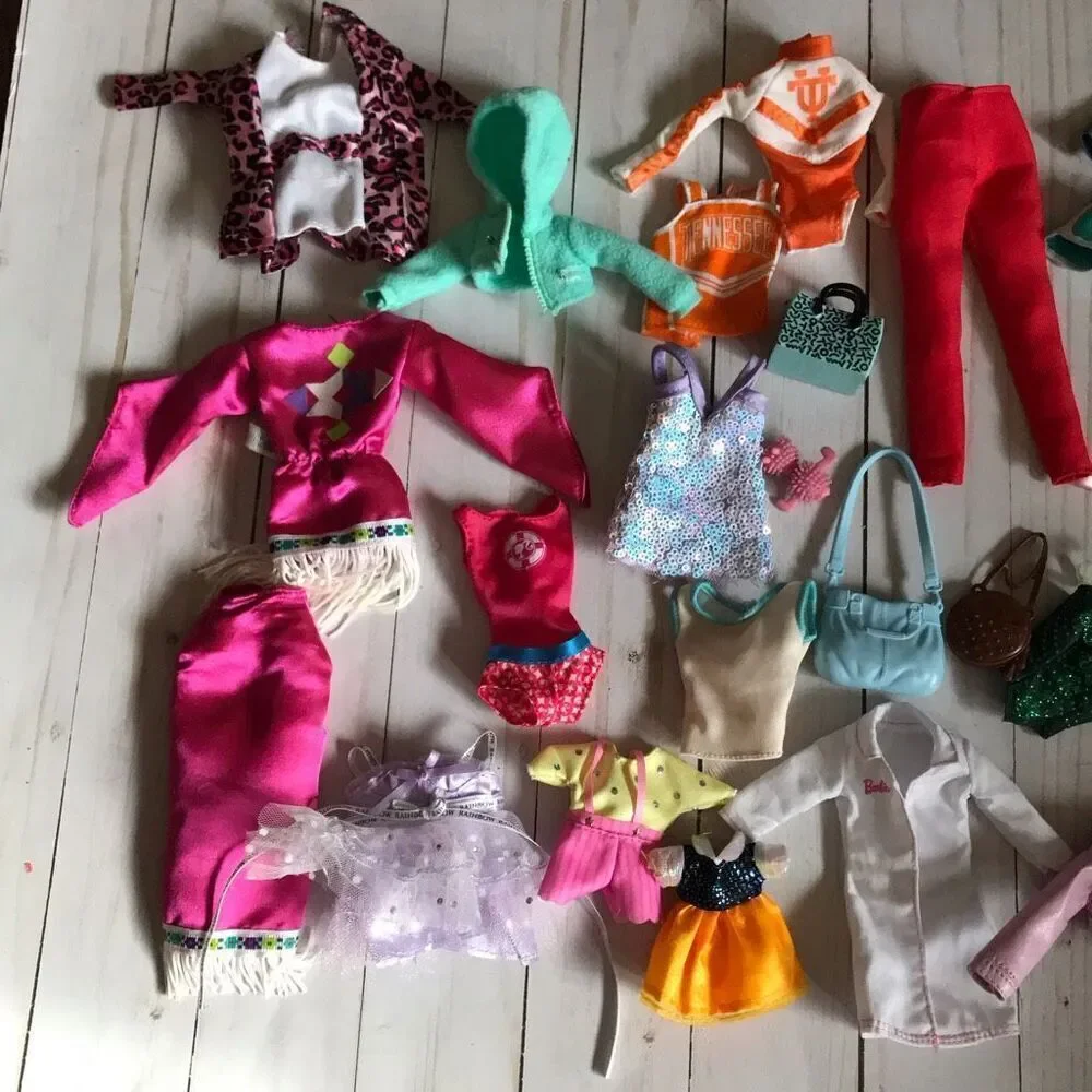Lot of Barbie Mattel Kelly Tommy fashion doll purses Indian fringe